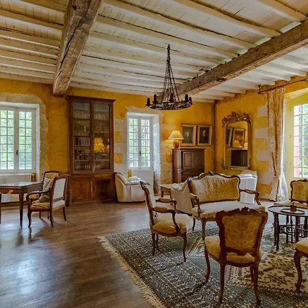 La Jembertie En Perigord Tatil Evi *